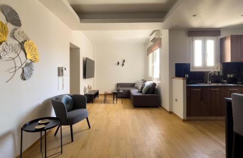 Omonia Apartment | The Maverick 2bed apt in central athens