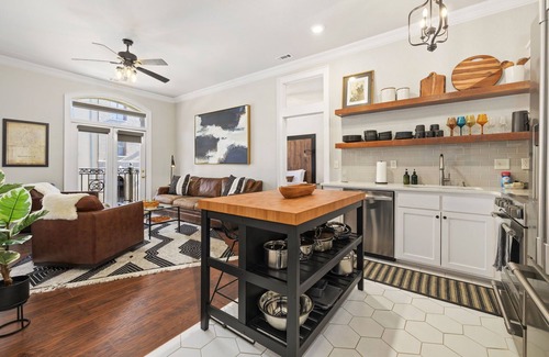Fayetteville Condo | The Maverick at Theo's off Dickson