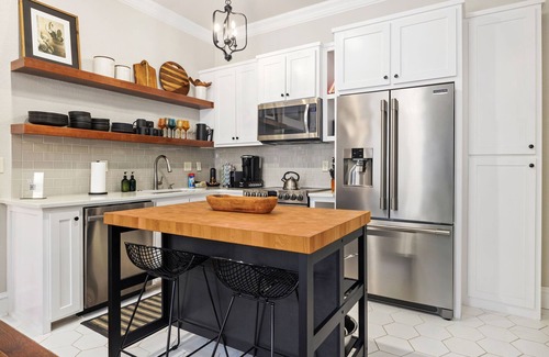 Fayetteville Condo | The Maverick at Theo's off Dickson