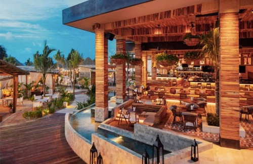 Villa Juarez Hotel | The Mayan Palace Master Room - Riviera Maya