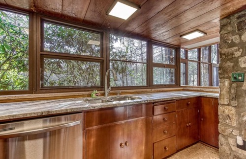 Pittman Center Cabin | The McCarty House - Mid Century Modern Gem!