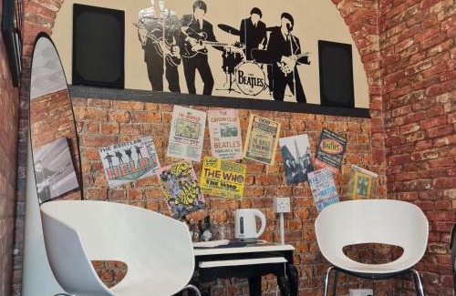 South Shore Bed & Breakfast | The Mercury, Blackpool - over 21's only