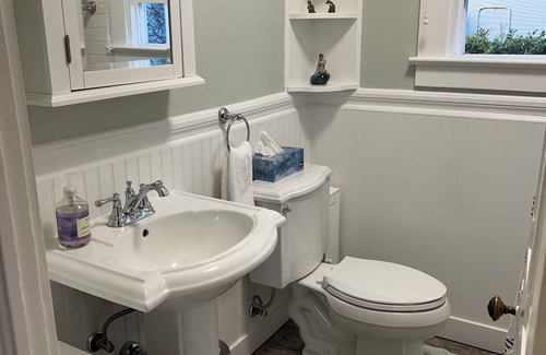 Downtown Monterey House | The Mermaid House - Vintage Monterey Beach House