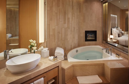 Nad Al Sheba Hotel | The Meydan Hotel Dubai