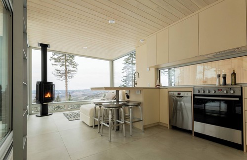 Lac Beauport Ski Chalet | The MICA - Panoramic View With Spa Near Quebec City