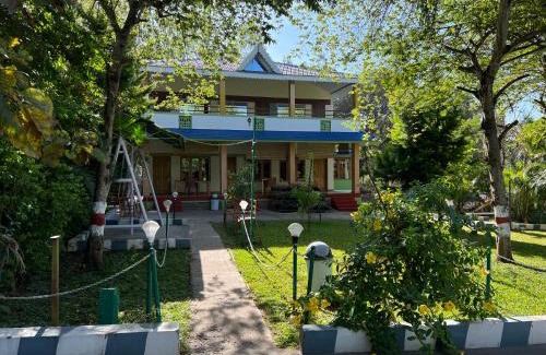 Masinagudi Hotel | The Midway Jungle Resort
