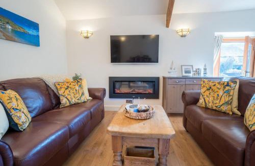 Pistyll House | The Milking House - Llyn Peninsula