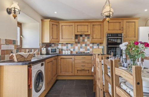 Llanybri House | The Mill and Stable - a large accessible barn sleepign 10 guests close to Laugharne