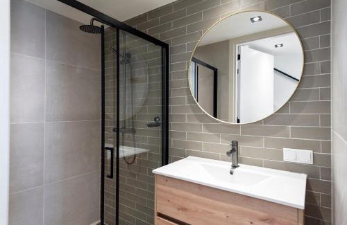 Zandvoort House | The Modern Burrow