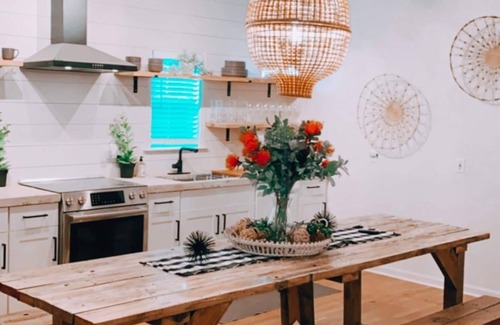 Chosewood Park House | The Modern Farmhouse - 6 bedroom 4 bath - Atlanta Beltline