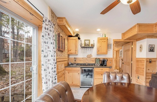 Thayerville Cabin | The Mountain Airy