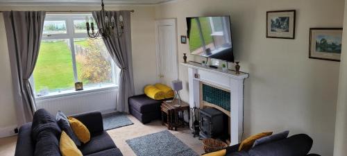 Fochabers House | The Mouries Holiday Cottage