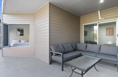 Mulwala House | The Mulwala Townhouse