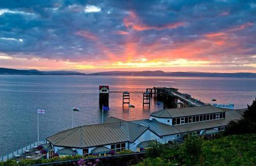 Mumbles Hotel | The Mumbles Carlton Hotel