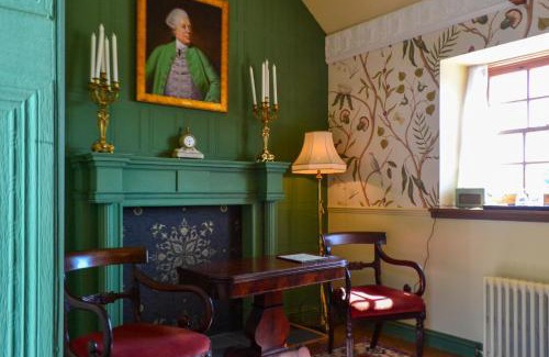 Castle Douglas Bed & Breakfast | The Munches Room at Buittle Castle