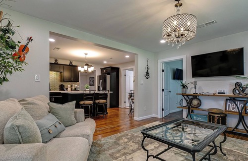 Murfreesboro House | The Music Note Near MTSU