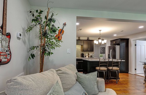 Murfreesboro House | The Music Note Near MTSU