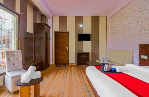 Sirala Hotel | The Neer Budha