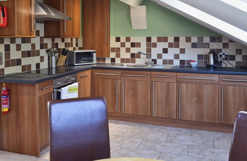Muston Cottage | The Nest - 9 The Landings
