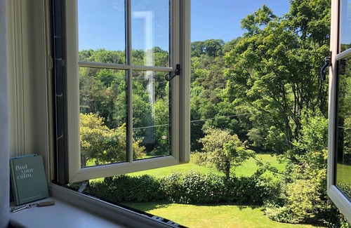 Sheffield Green Cottage | The Nest Danehill - Idyllic Woodland Retreat nVisitEngland/AA 4 Star +Gold Award