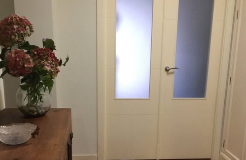 Pontevedra Condo | THE NESTCentral, renovated penthouse and garage.Enabled for CELÍACOS.