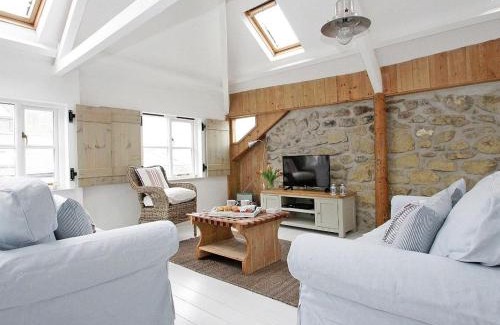 Mousehole House | The Net Loft