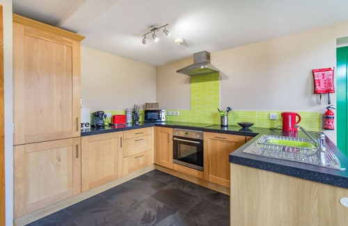 Great Hatfield Cottage | The New Chapel