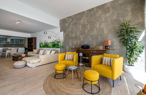Playa Blanca Villa | THE NEW VILLA LOS ROQUES - NEWLY RENOVATED-MODERN AND INTIMATE - BEAUTIFUL VIEWS