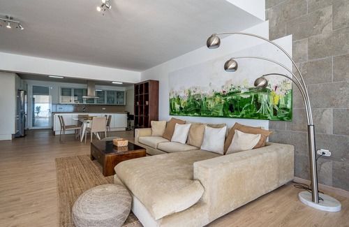 Playa Blanca Villa | THE NEW VILLA LOS ROQUES - NEWLY RENOVATED-MODERN AND INTIMATE - BEAUTIFUL VIEWS