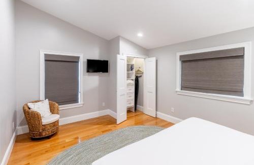 Yachting Village Apartment | The Newport Lofts - 359 Thames Street