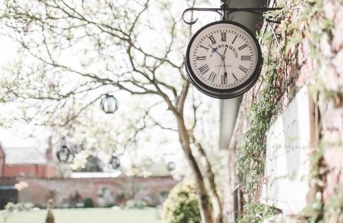 Coltishall Hotel | The Norfolk Mead Hotel