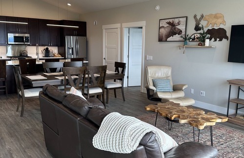 Homer House | The Northern Lights