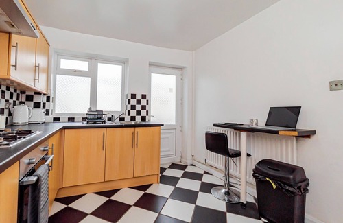Selly Oak House | The Oak 3-bedroom house in Birmingham Selly Oak
