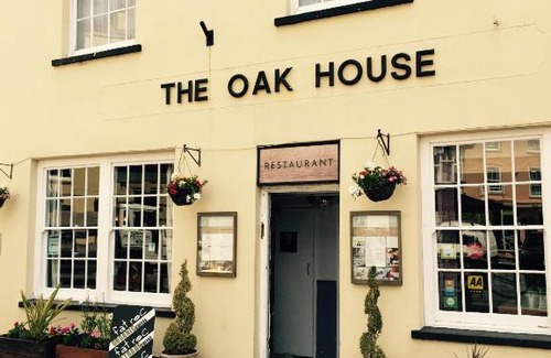 Axbridge Hotel | The Oak House