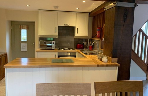 Hope House | The Oaks - Award Winning Barn Conversion In Hope Village Near To Castleton
