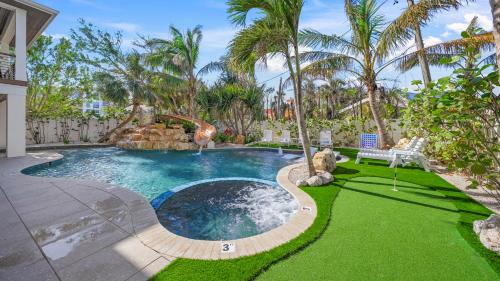 Siesta Key Village House | The Oasis