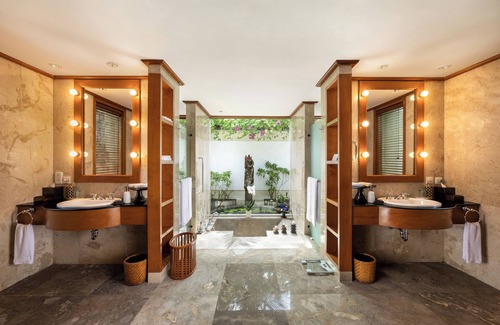 Seminyak Resort | The Oberoi Beach Resort, Bali