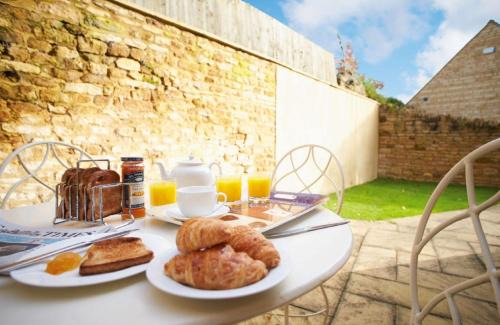 Kingham House | The Old Bakery Sleeps 4