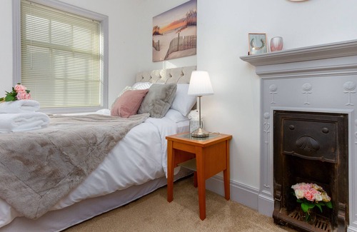 Lytham St. Anne's Apartment | THE OLD BANK 3 - 2 BEDROOMS - SLEEPS 4