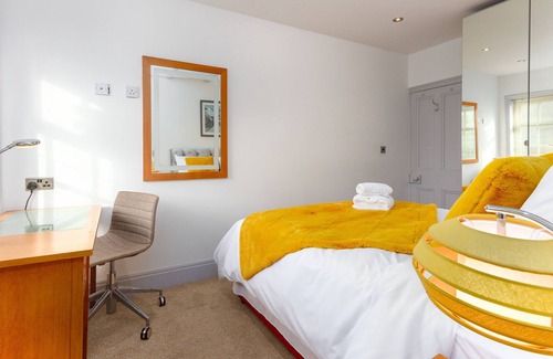 Lytham St. Anne's Apartment | THE OLD BANK 3 - 2 BEDROOMS - SLEEPS 4
