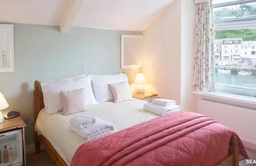 West Looe House | The Old Bridge House