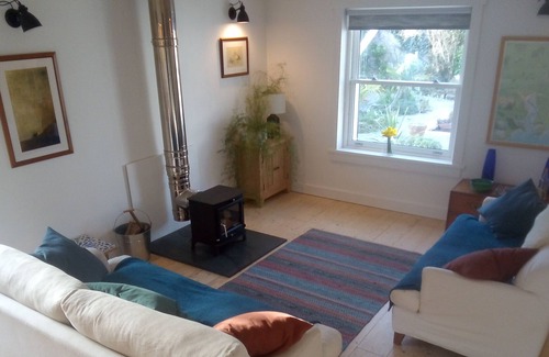 St. Agnes House | The Old Commanders, Spacious 1 Bed By The Coast, Perranporth & St. Agnes