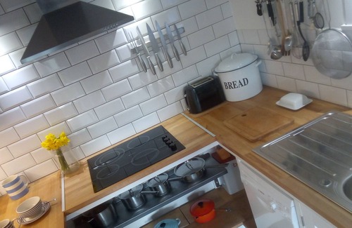 St. Agnes House | The Old Commanders, Spacious 1 Bed By The Coast, Perranporth & St. Agnes