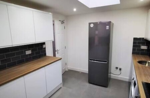 Upper Norwood Apartment | The Old Guest House - R1