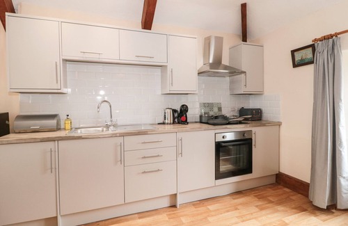 Watchet Cottage | THE OLD LIGHTHOUSE COTTAGE, pet friendly in Watchet
