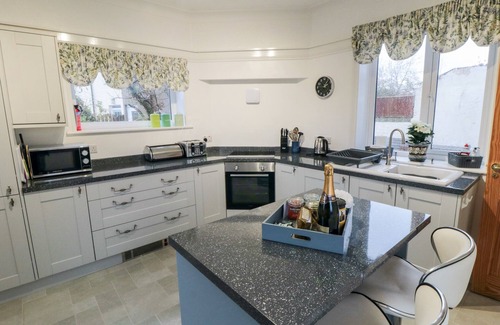 Hinderwell Cottage | THE OLD POLICE HOUSE, pet friendly, with a garden in Hinderwell