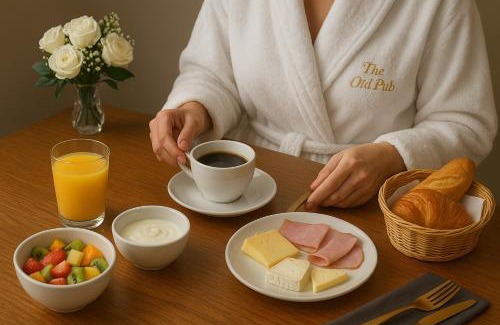Beechingstoke Bed & Breakfast | The Old Pub - Boutique Private Cellar, Sauna & Gym, King Size Bed, Self Contained Kitchenette including Continental Breakfast, Snacks and Mini Bar