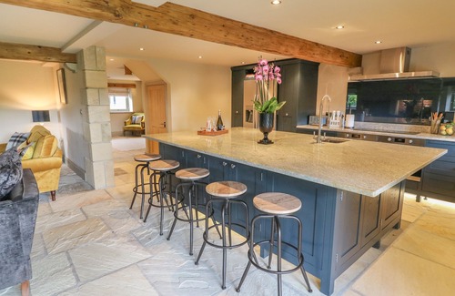 Cowling House | THE OLD SHIPPON, family friendly, luxury holiday cottage in Cowling