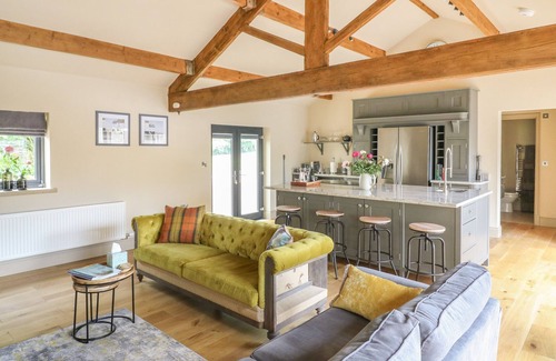 Cowling Cottage | THE OLD SHIPPON MEWS, family friendly, with open fire in Cowling