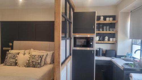 Llanidloes Apartment | The Old Shop High Street